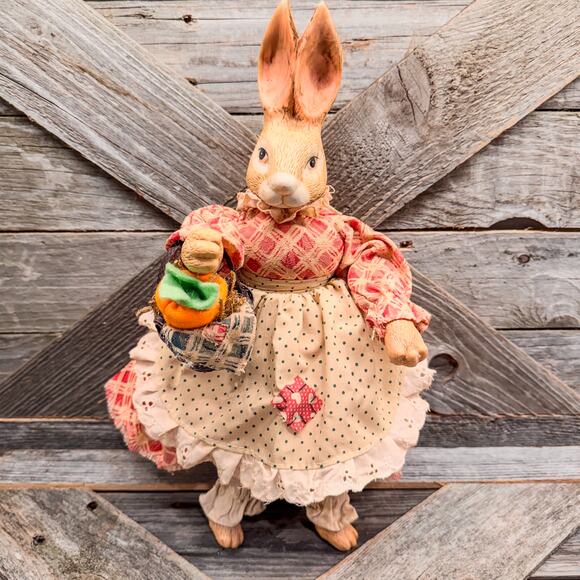 Pair of Vintage Anthropomorphic Mr and Mrs Easter Bunny-Bendable Soft Bodies - Picture 7 of 9